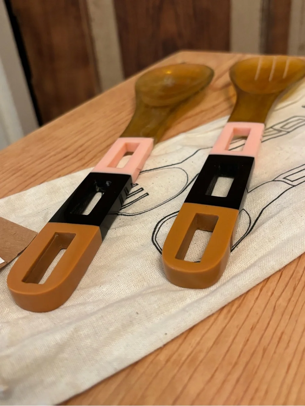 Amber Resin Salad Serving Set with Pink & Black Accents